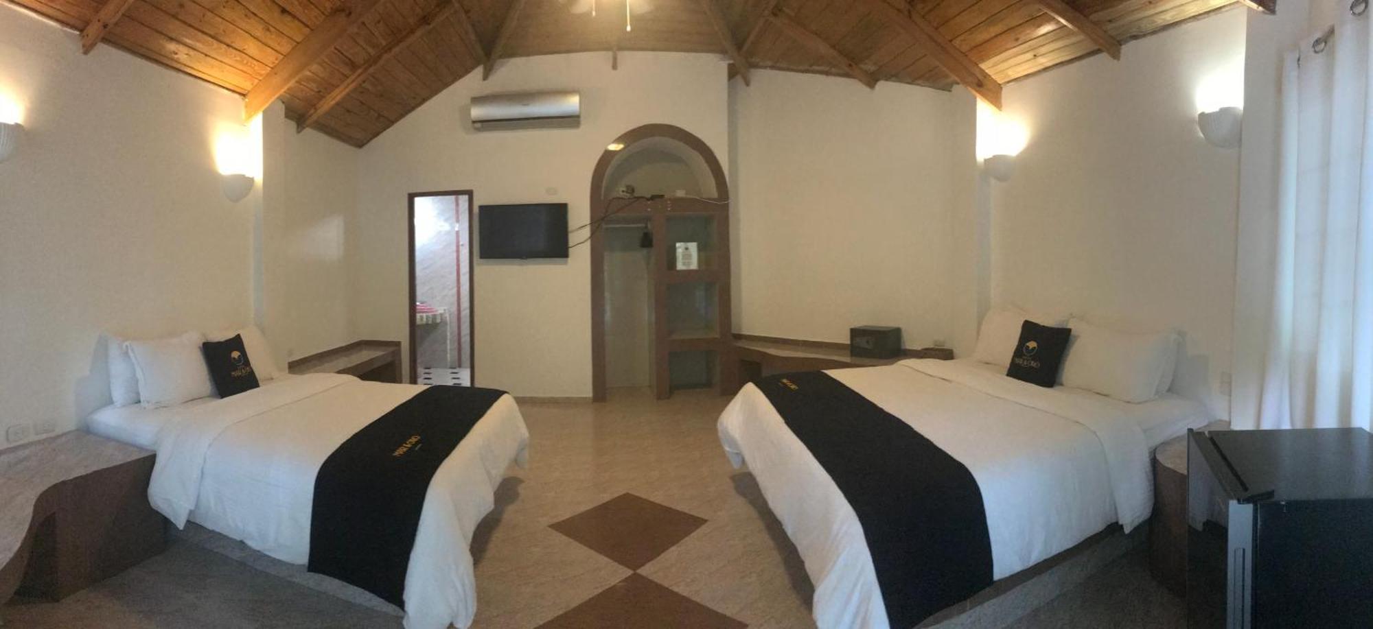 Mar Y Oro Hotel Contadora Island Room photo