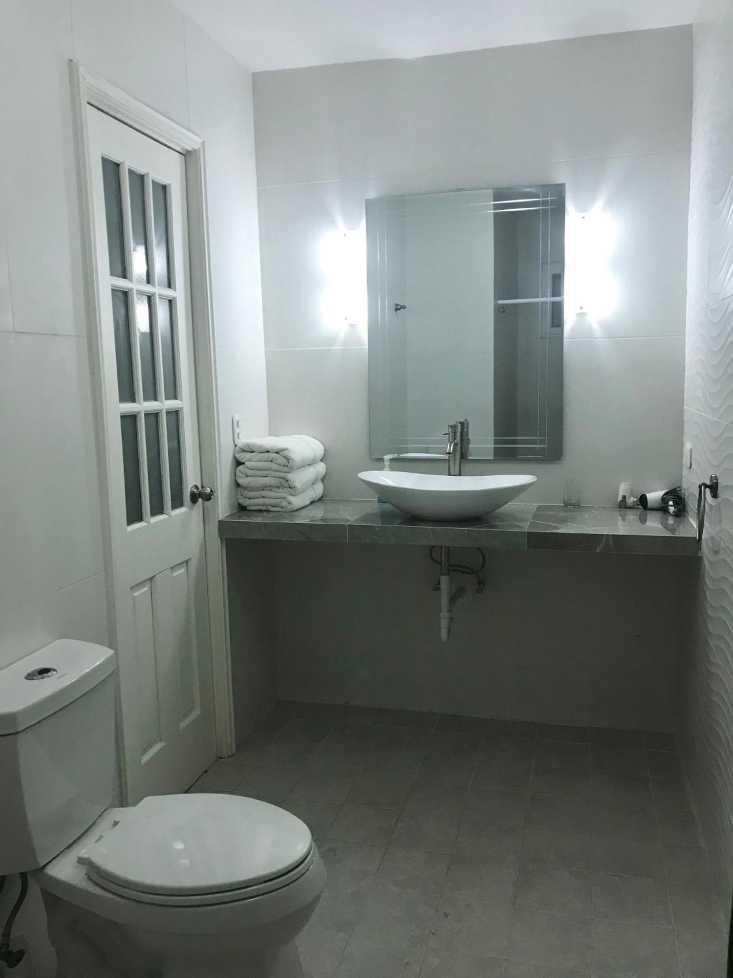 Mar Y Oro Hotel Contadora Island Room photo